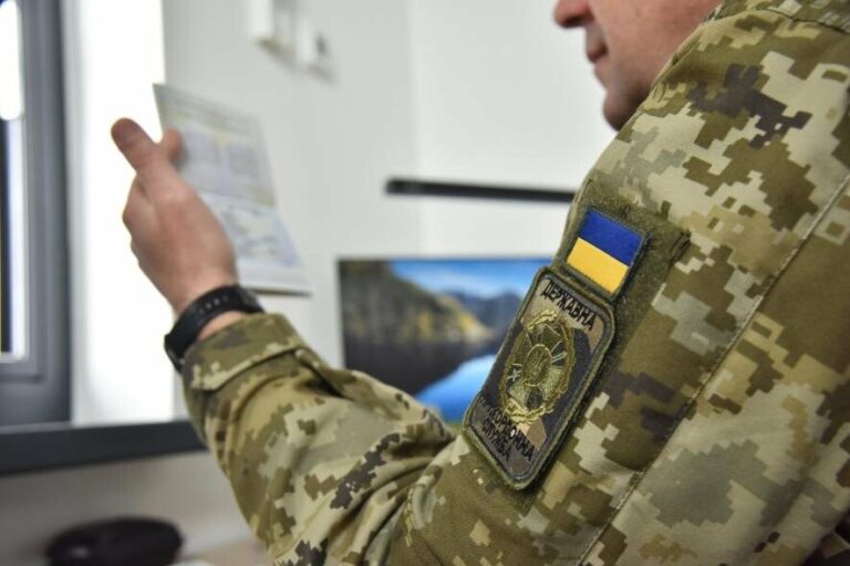 На кордоні з Польщею затримали чоловіка, якого розшукували за смертельну ДТП