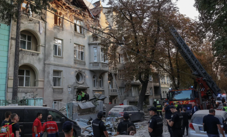 У Львові третій місяць не коментують витрати на відновлення будинків після 4 вересня