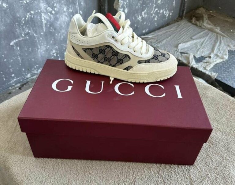 2 мільйони в Gucci, Prada і кавових капсулах: львівські митники зупинили бізнесмена з “секонд-хендом”