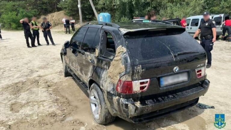 Загибель у Ясниському кар’єрі: суд заарештував нетверезого водія BMW