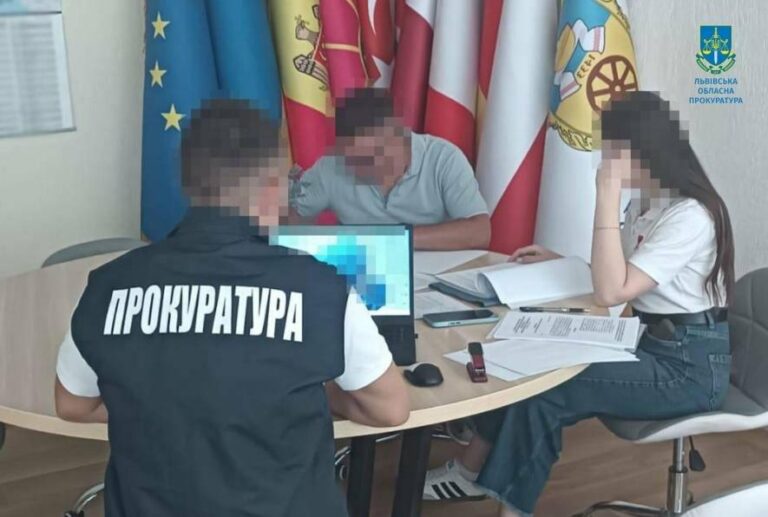 Замість допомоги армії — схеми: посадовець на Львівщині підозрюється у розтраті