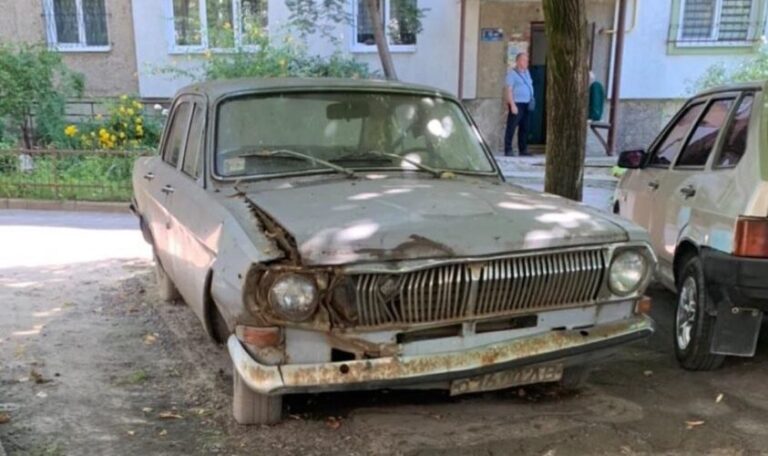 У Львові на арештмайданчик евакуювали ще 29 авто