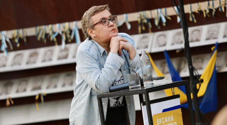 обурення про те, «скільки треба ракет, аби люди перейшли на українську», насправді безадресне