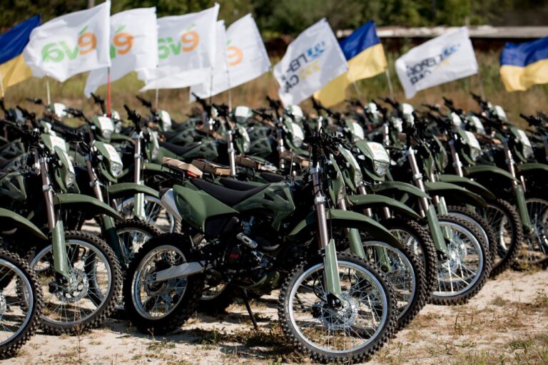 у Львові передали 119 мотоциклів військовим