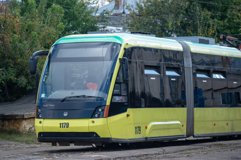 У Львові через оновлення електромереж відбудуться зміни у графіку руху трамваїв