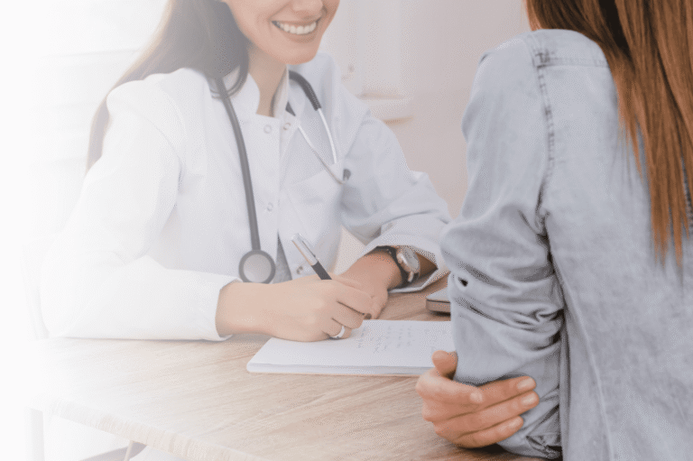 7 ознак, що спонукають звернутися до гінеколога негайно: рекомендації у Львові.