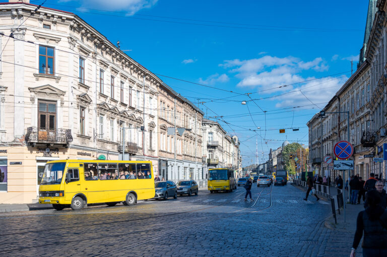 Завтра автобуси замінять декілька трамваїв на маршруті.