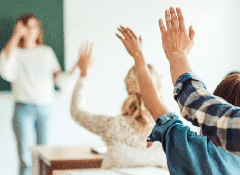 В Україні профтехучилища скоротять і модернізують через їх надмірну кількість.