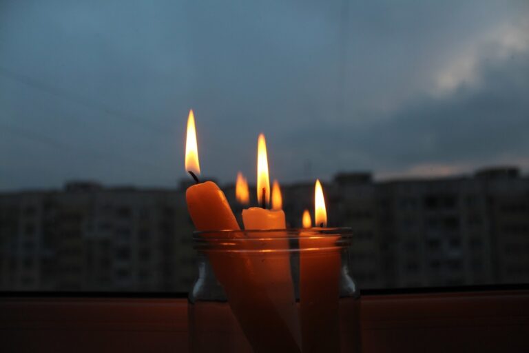На Львівщині 18 населених пунктів потерпають від відключення електрики через негоду
