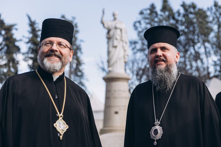 Різдвяне благословення: Лідери церков вітають українців з народженням Христа