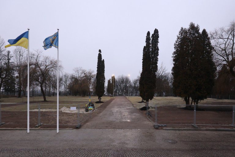У Львові створять інформаційний центр на новому Полі почесних поховань
