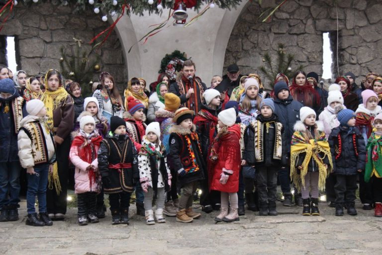 11 січня в Олеському замку пройде масштабна спільна коляда: всі подробиці заходу