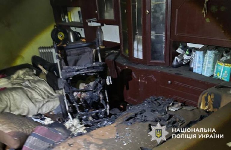 Поліція розпочала розслідування через 14-годинне залишення дітей матір’ю без нагляду