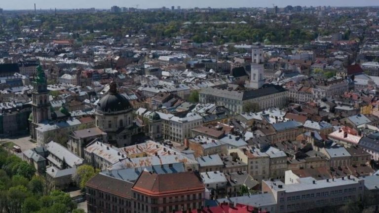 Мерія вимагає через суд: хто у Львові найбільше заборгував за оренду землі
