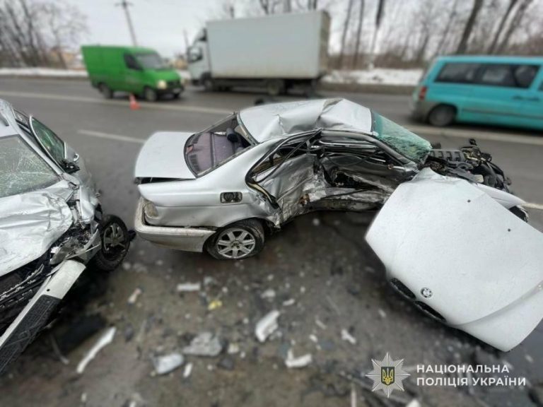 Моторошна ДТП на Львівщині: одна людина загинула, троє госпіталізовані