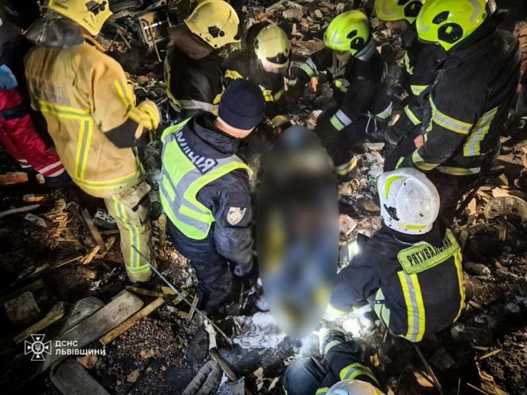 Після вибуху в Дулібах на Львівщині під руїнами виявили загиблого