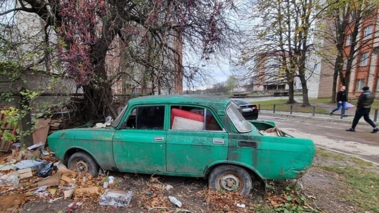 Львів звільнять від ще двадцяти старих автомобілів