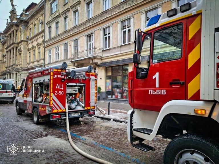 Пожежа в квартирі в центрі Львова забрала життя 71-річного чоловіка