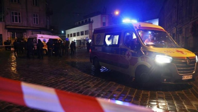 Троє поранених під час теракту у Львові досі у важкому стані в реанімації