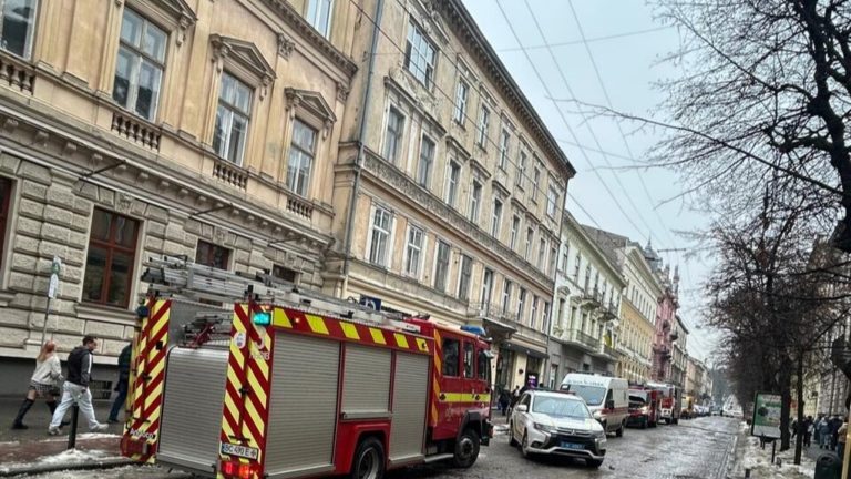Пожежа в центрі Львова забрала життя однієї людини