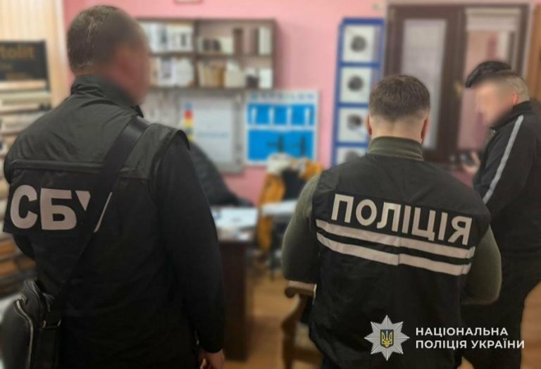 У Львівській області викрили 32‑річного чоловіка, який переправляв ухилянтів поза пунктами пропуску — ФОТО