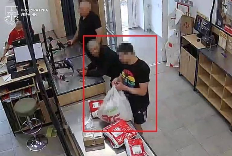 На Львівщині засудили чоловіка за пересилку психотропів у пакеті з гречкою