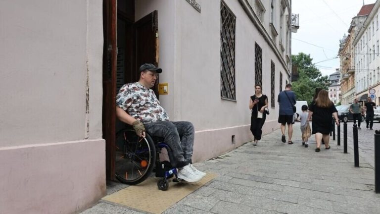 Ветеранам з інвалідністю у Львові компенсують до 400 тис. грн на облаштування житла