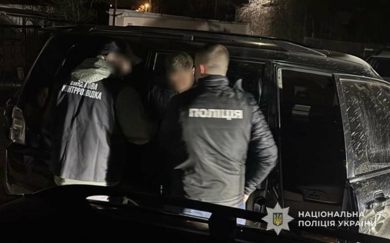 У Львові викрили військового медика, який вимагав гроші за висновок ВЛК — ФОТО