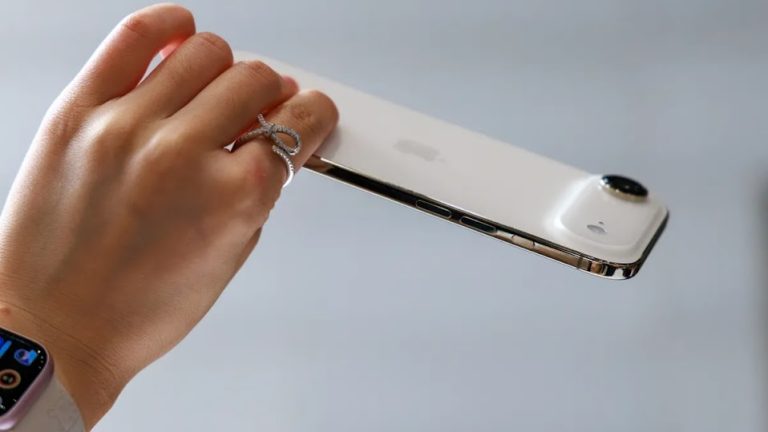 iРhone Аir чи Айфон 16: який смартфон Apple обрати у 2026 році