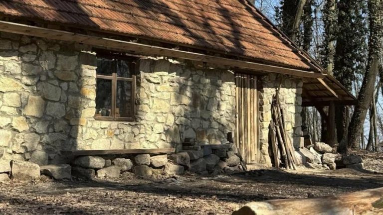 У Шевченківському гаю знову відкрили гончарню у стилі 1930-х