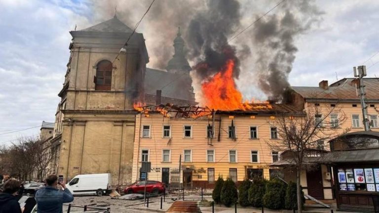 Козицький повідомив про стан постраждалих після атаки на Львів