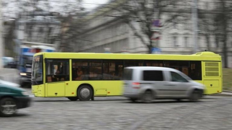 У Львові розглядають підвищення вартості проїзду в громадському транспорті — що відомо