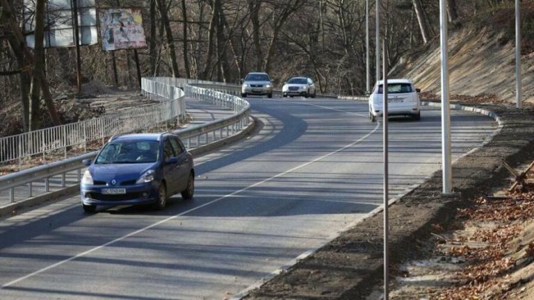 З 19 березня на виїзді зі Львова в напрямку Винників запровадять реверсний рух — назвали причини