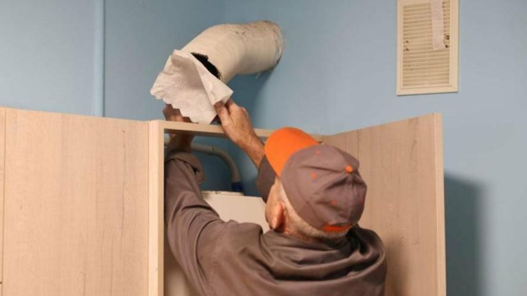 Двоє отруїлися чадним газом у центрі Львова