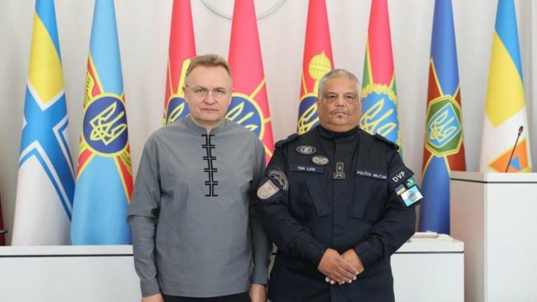 З Бразилії до Львова батько добровольця подолав понад 10 000 км, щоб вшанувати пам’ять сина