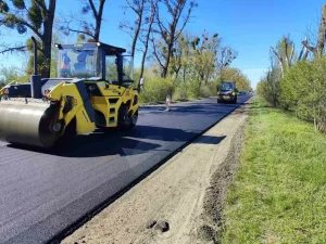 Ремонт покриття на трасі Стрий–Мамалига посилює важливий транспортний коридор до Молдови