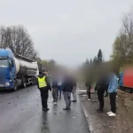 Аварія з потерпілими на трасі Київ—Чоп, рух ускладнено