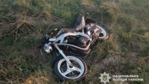 На Львівщині сталися дві аварії за участю мотоциклістів — постраждали підліток і жінка