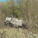 На Львівщині легковик вилетів у кювет, пасажирку госпіталізували — ФОТО