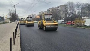У Львові завершили асфальтування Стрийської вулиці і відновили рух транспорту