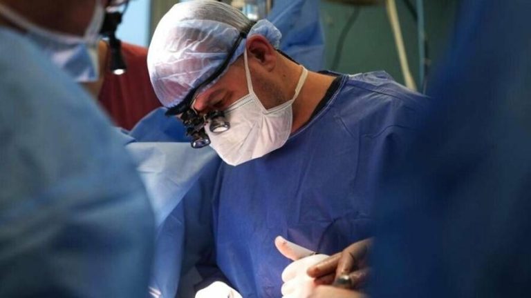 У Львові безкоштовно оперуватиме дітей провідний хірург із Польщі — триває реєстрація