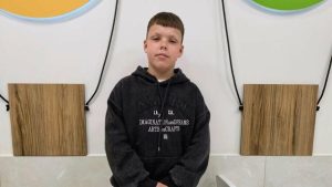 У Львові медики без загального наркозу витягли рибальський гачок з ока 12-річного хлопця