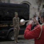 Львів прощається з трьома Героями: кадри з місця прощання — ФОТО
