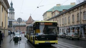 Тарифи на львівський громадський транспорт можуть зрости: подробиці