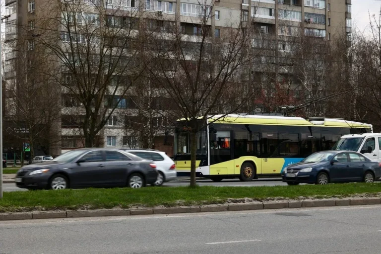 У Львові на Великдень змінюється рух транспорту — огляд від Голосу Сокальщини
