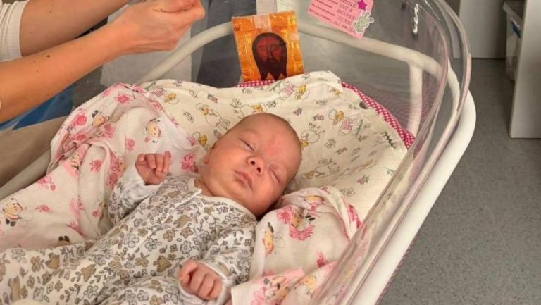 У Львові врятували 1,5-кілограмове немовля