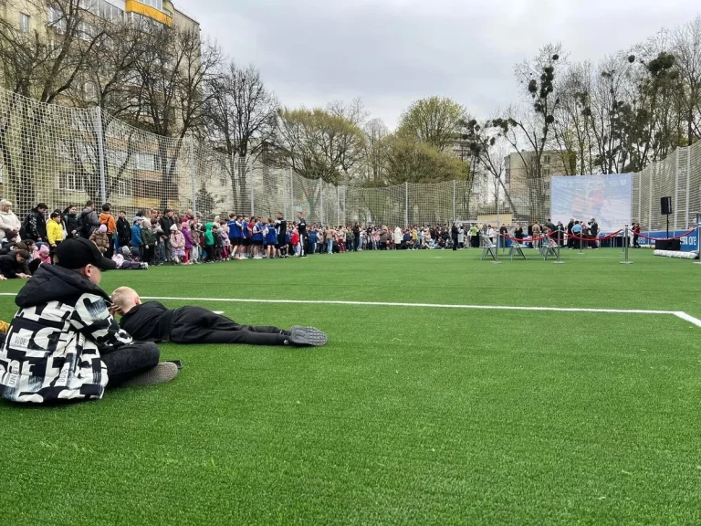 За участю Андрія Шевченка у Львові відкрили майданчики FIFA Arena