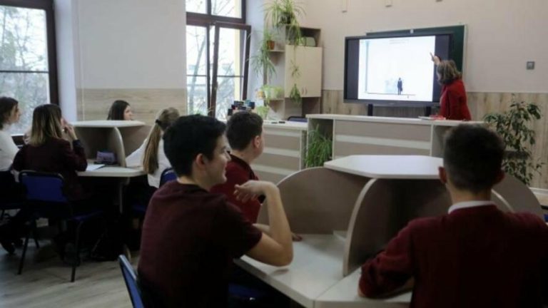 Назвали п’ять львівських закладів освіти, де впроваджуватимуть 12‑річне навчання