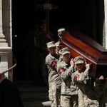 Завтра у Львові прощатимуться з воїнами Юліаном Боженком та Орестом Захарком