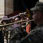 Львів завтра проведе в останню путь захисників Віталія Калімуліна та Романа Чайки